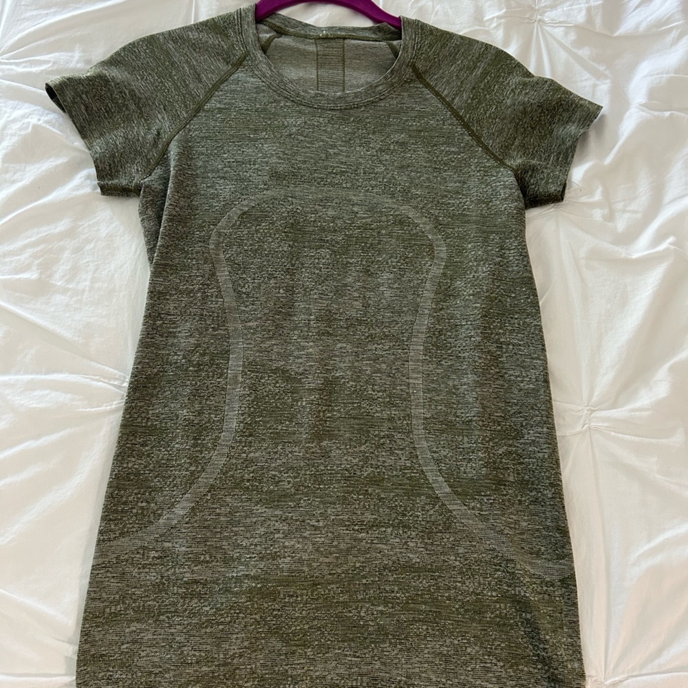Lululemon Green Swiftly Tech Short Sleeve